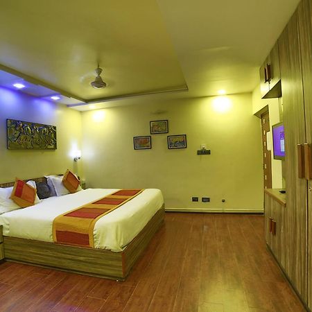Shaleen Elegance Homestay Nakki Lake 400 Meters Monte Abu Exterior foto